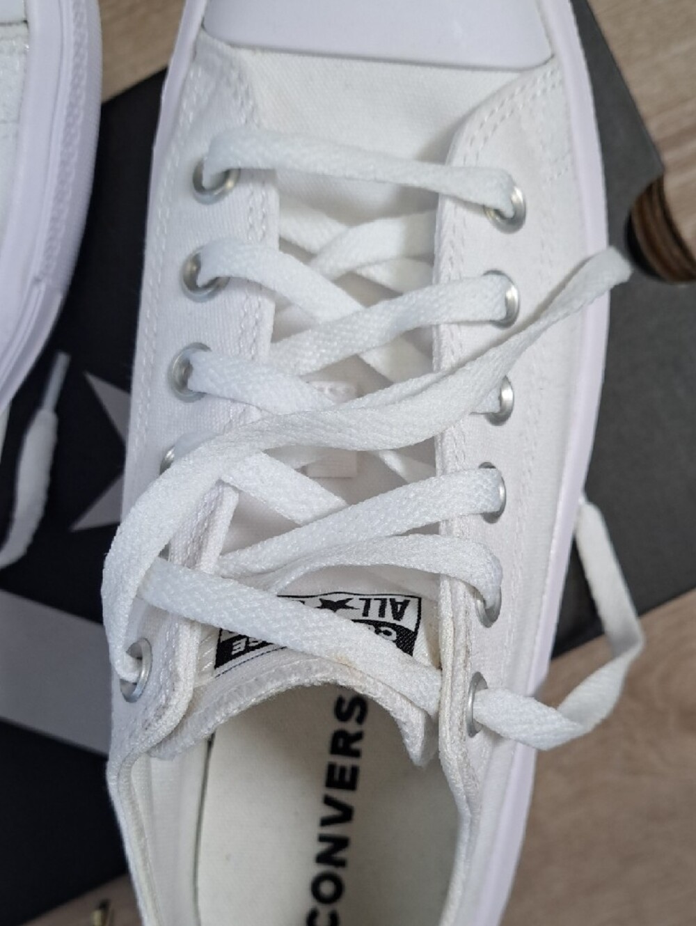 All White Converse Chuck Taylor® All Star® Move Platform Ox - Picture 6 of 9